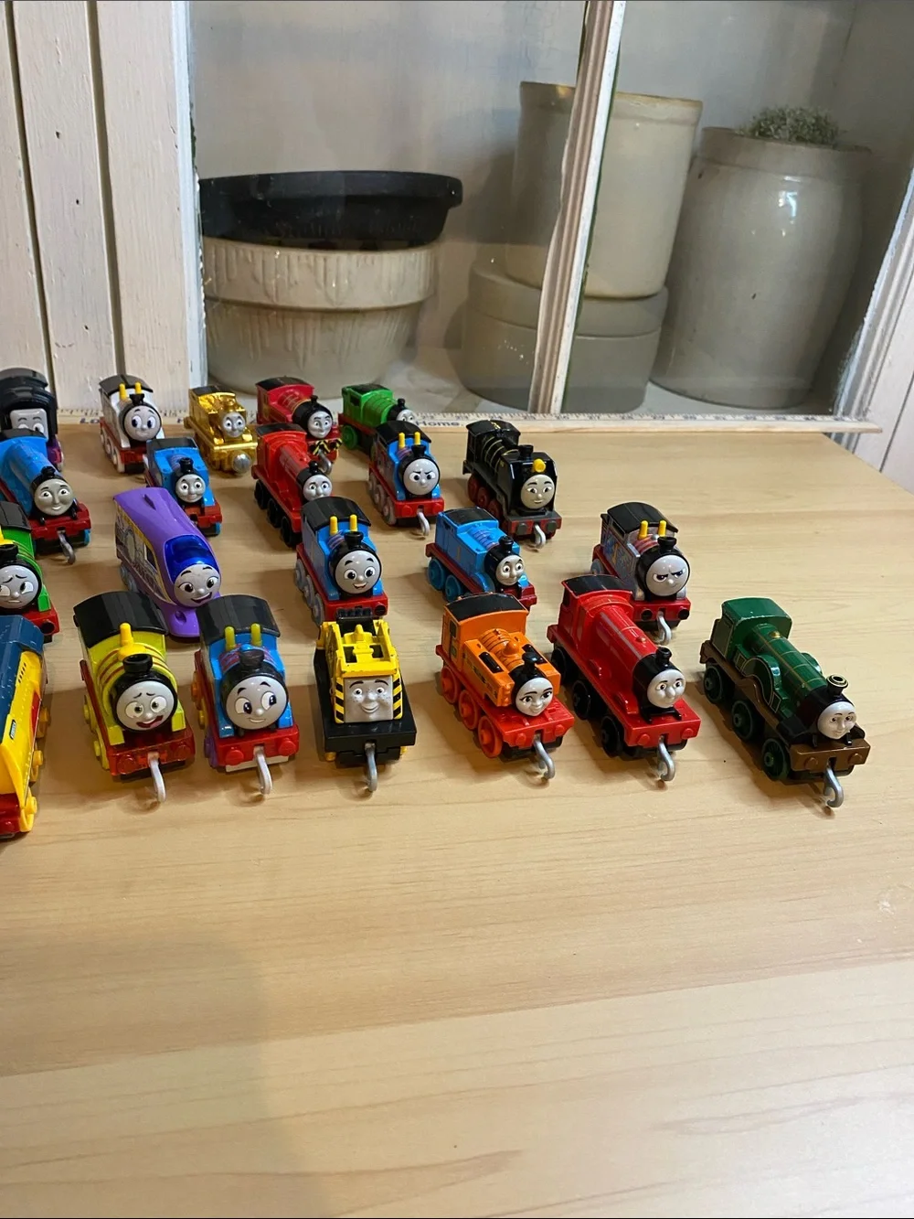 Lot vandal of 22 Thomas the Tank Engine cars various diecast